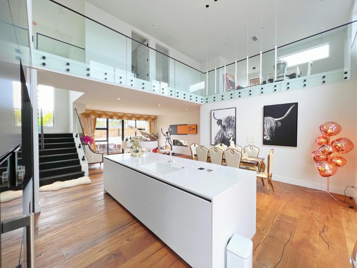 奥克兰Elegant Beach House In Long Bay别墅 外观 照片