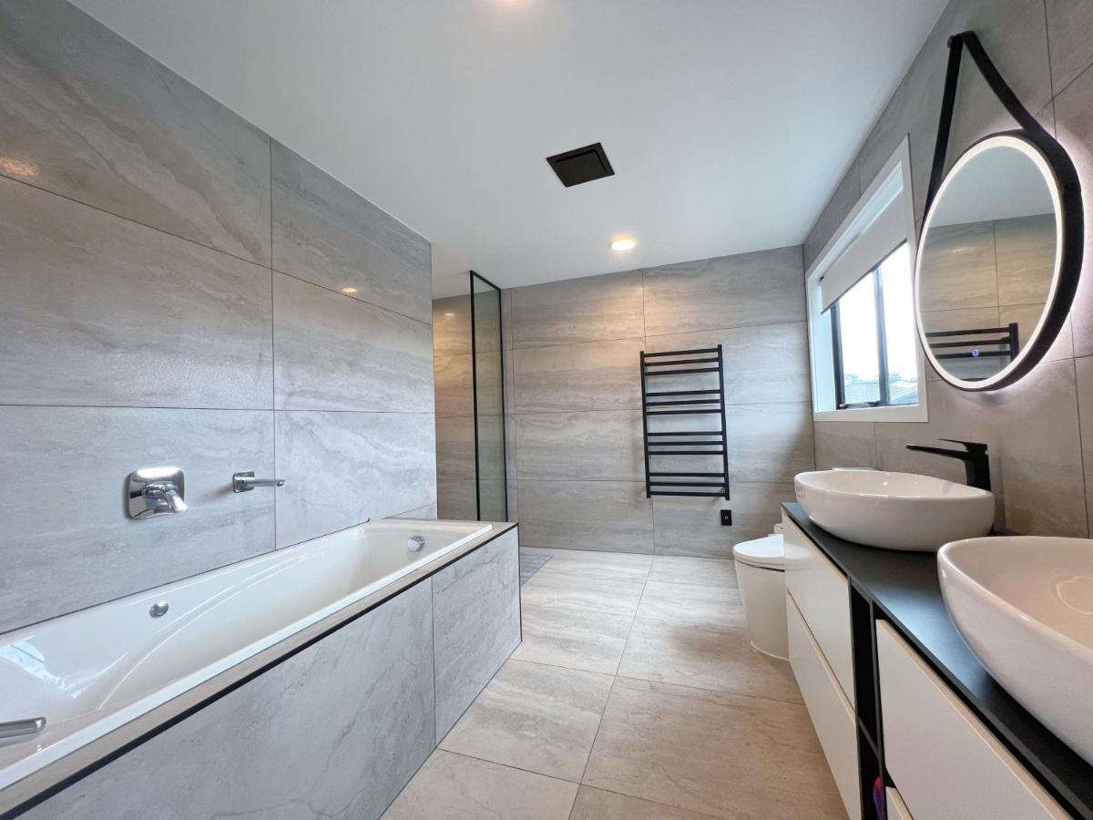 奥克兰Elegant Beach House In Long Bay别墅 外观 照片